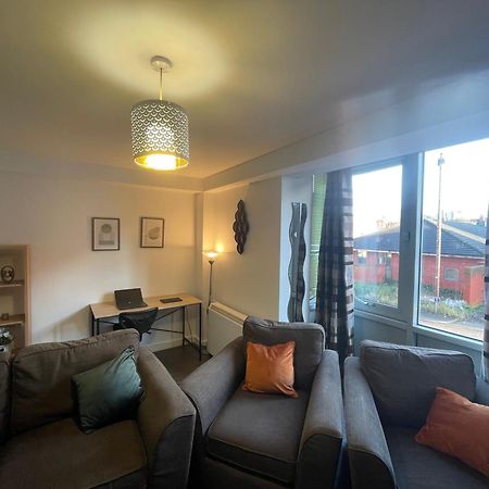 קובנטרי Business & Leisure City Centre 2 Bed En-Suite Apartment With Free Parking And Netflix מראה חיצוני תמונה