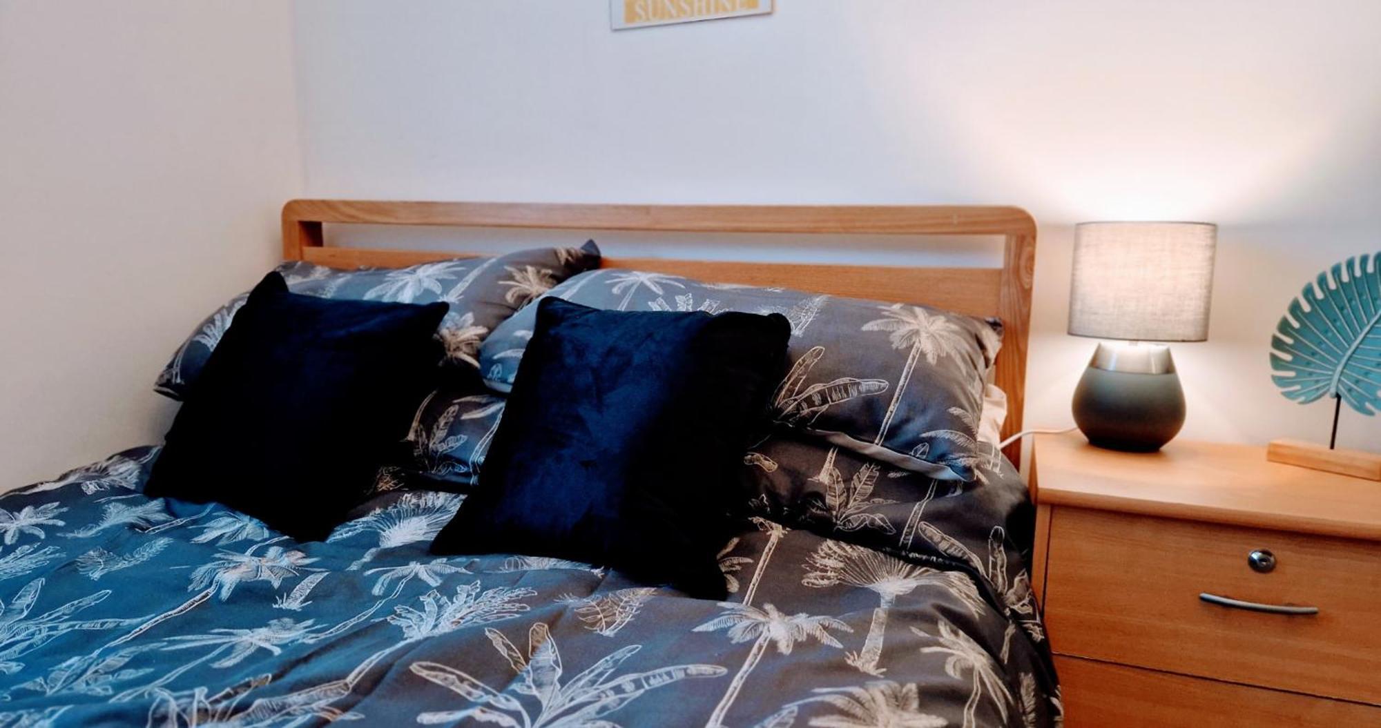 קובנטרי Business & Leisure City Centre 2 Bed En-Suite Apartment With Free Parking And Netflix מראה חיצוני תמונה