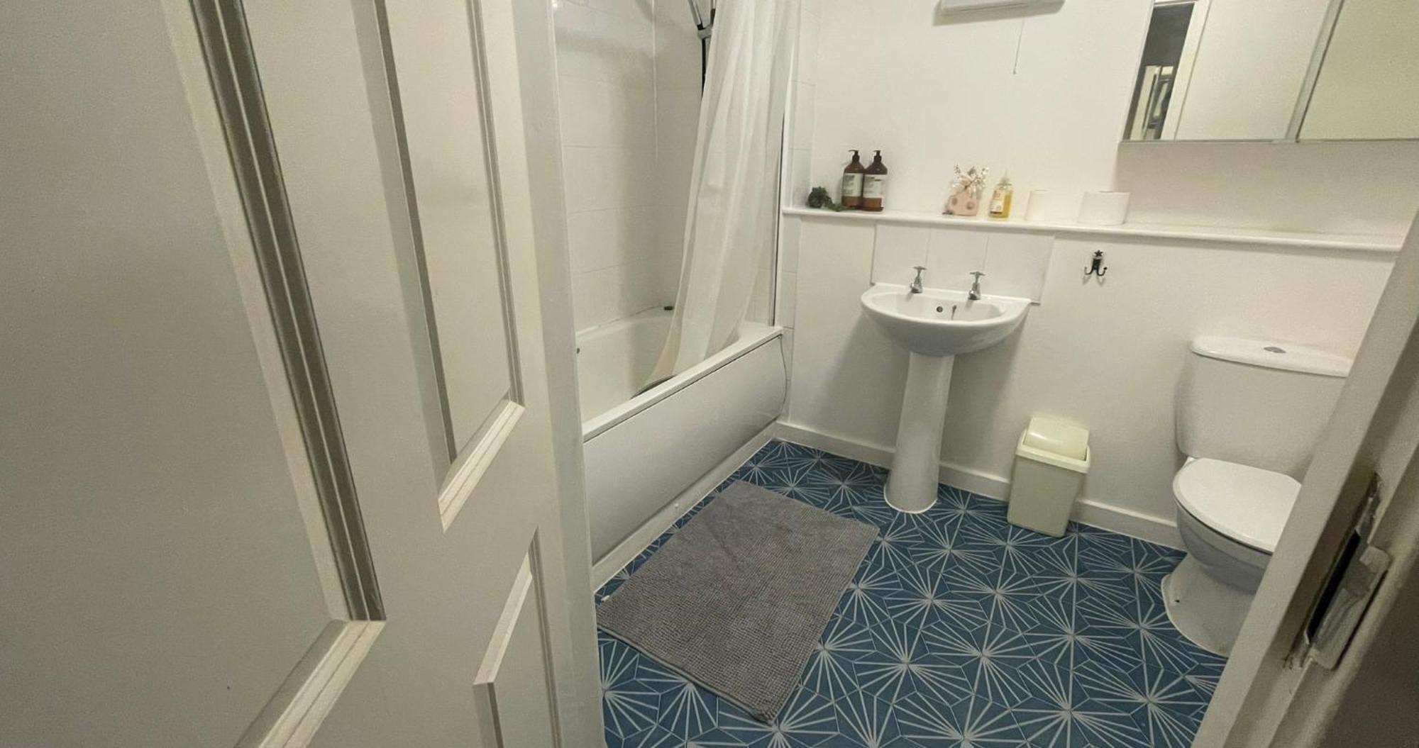 קובנטרי Business & Leisure City Centre 2 Bed En-Suite Apartment With Free Parking And Netflix מראה חיצוני תמונה