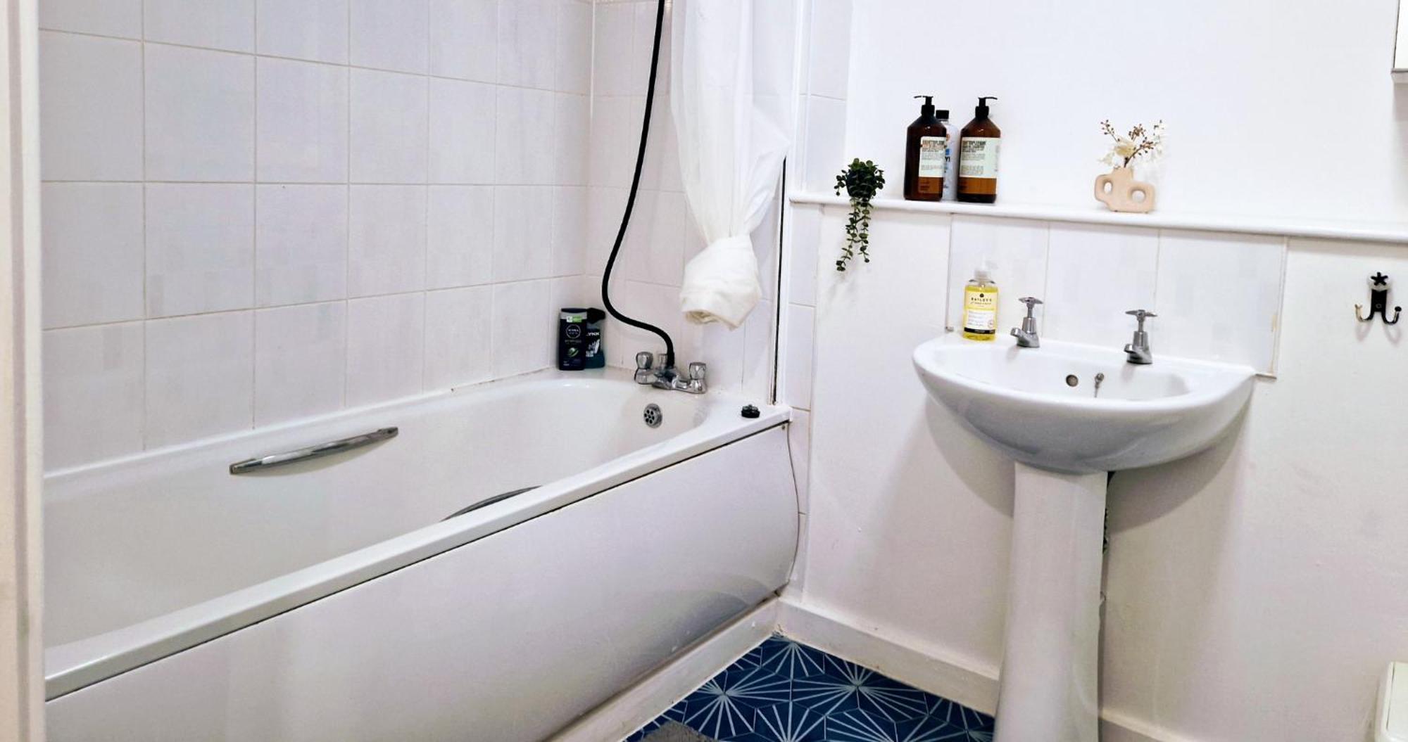קובנטרי Business & Leisure City Centre 2 Bed En-Suite Apartment With Free Parking And Netflix מראה חיצוני תמונה